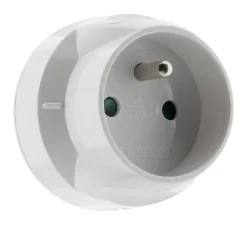 Zenitech Transformateur, Convertisseur Et Chargeur Usb-Adaptateur prise mâle 20A vers prise femelle 16A -
