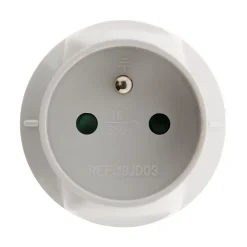 Zenitech Transformateur, Convertisseur Et Chargeur Usb-Adaptateur prise mâle 20A vers prise femelle 16A -