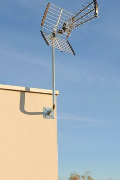 Blyss Antenne extérieure moyenne binappe - UHF