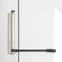 Hardwarexchange Ferme-Porte-Bras à ressort ferme porte, a corps très fin en Aluminium anodisé argent