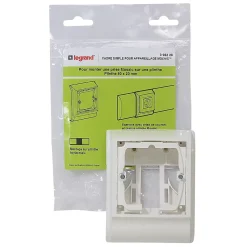 Legrand Moulure, Goulotte Et Plinthe-Cadre 1 poste appareillage Mosaic, pour plinthe 80 x 20 mm