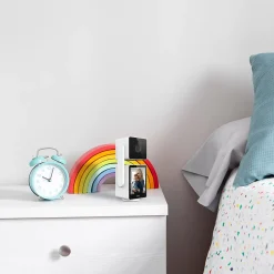 Dio Connected Home Caméra De Surveillance-Caméra de surveillance intérieure connectée motorisée avec écran