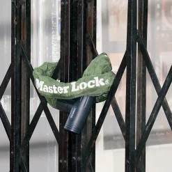 Master Lock Chaîne antivol en acier avec revêtement nylon 1 m x Ø 8 mm - Serrure à clé (4 clés)
