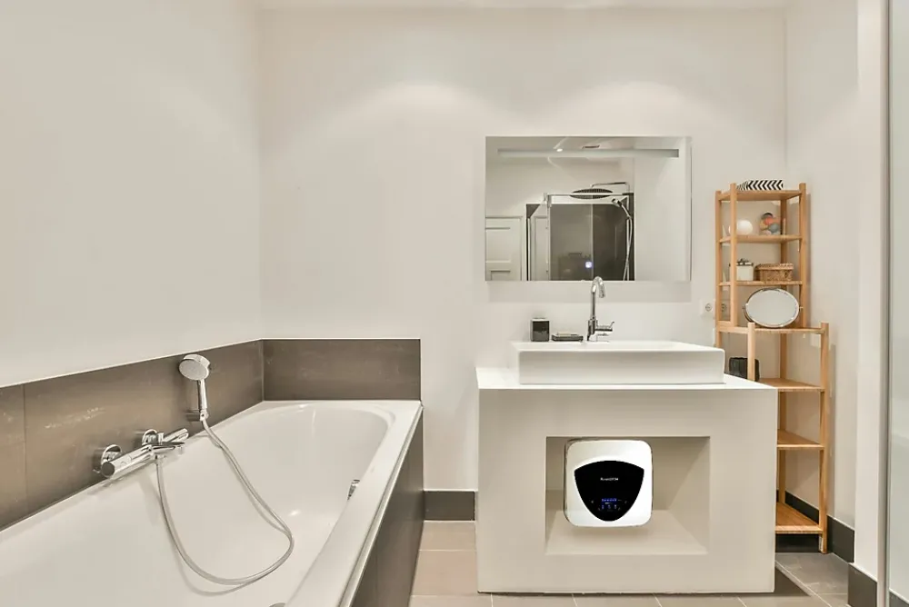 Ariston Chauffe-eau électrique Andris Elite WiFi L sur évier, Classe A, Boost