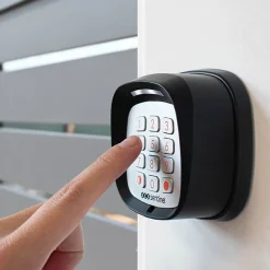 SCS Sentinel Motorisation De Portail-Clavier à code sans fil pour portail Codegate noir