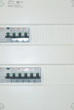 AEG Tableau Électrique Pré-Équipé-Coffret électrique prééquipé 2 rangées, 26 modules