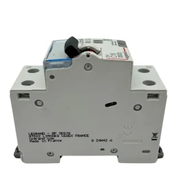 Legrand Interrupteur Et Disjoncteur Différentiel-411002 Disjoncteur Différentiel 16a - 30ma - Type Ac - 1p+n - 2 Modules - Neutre à Droite - Auxiliarisable -