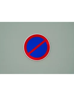 Thirard Panneau De Signalisation-Disque de signalisation Stationnement interdit, polystyrène rigide adhésif, diamètre 180mm -