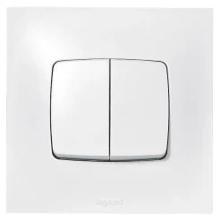 Legrand Double interrupteur ou va-et-vient Neptune 0 913 21 coloris blanc 10 A
