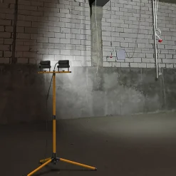 Double projecteurs de travail filaire sur trépied 20W