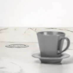 Emuca Boîte De Dérivation-Multiconnecteur élevable Vertikal A+C, EU, Peint en aluminium, Plastique et Aluminium.