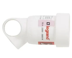 Legrand Fiche femelle 16A 2 P+T blanc avec anneau