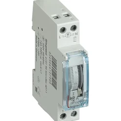 Legrand Autre Commande Modulaire-Interrupteur horaire journalier analogique compacte