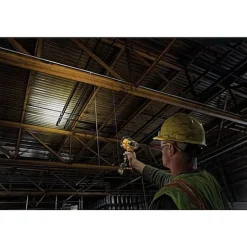 DeWalt Lampe LED XR 18V (sans batterie ni chargeur) - - DCL043-XJ