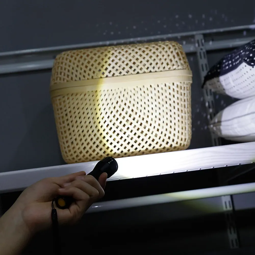 Stanley Lampe Torche-Lampe torche LED 150 lumens SL‑65425 autonomie 2h fonctionne avec 2 piles AA (LR6)