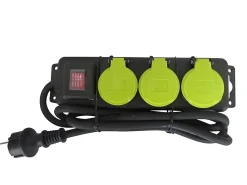 Diall Multiprise avec interrupteur étanche 3 prises 1.5m