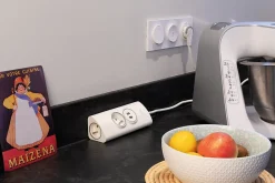 Otio Multiprise-Multiprise d'angle 2P 16A + 2 USB à câbler - Blanc -