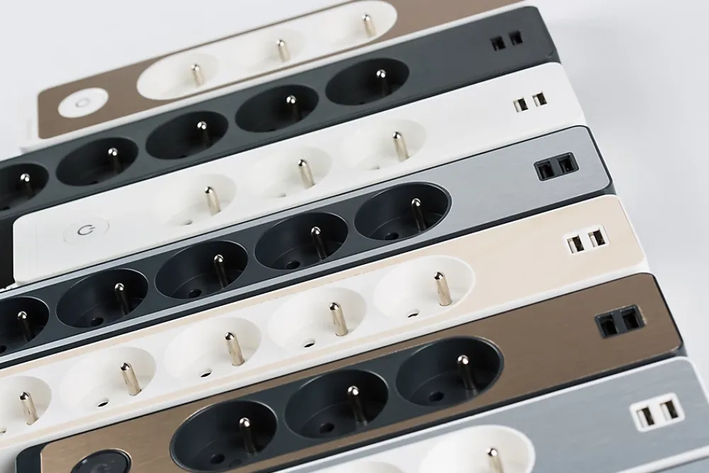 Schneider Electric Multiprise 5 prises Odace blanc 3 m