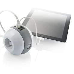 Watt & Co Multiprise Wattball 2x 16A + 1 x 6A + 2 x USB 2.1A blanc et gris