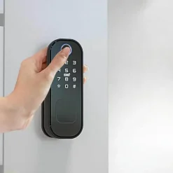 LOCKY Serrure Et Gâche Électrique-Pack verrou connectée -3 à code, badge et bluetooth + passerelle wifi