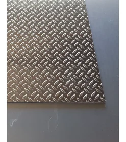 Alucouleur Tôle-Plaque Aluminium Grain de riz, ép. 1/2mm, Hauteur 65cm x Largeur 60cm