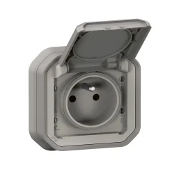 Legrand Prise avec clapet Plexo gris à griffes