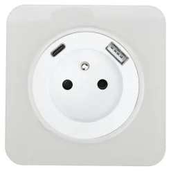 Jacobsen Prise avec terre Espen blanc à composer, 2xUSB-A+C