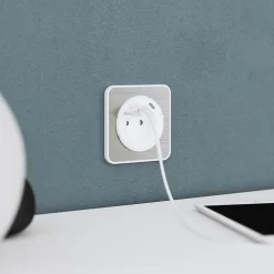 Jacobsen Prise avec terre Espen noir à composer + 1xUSB-A + 1xUSB-C