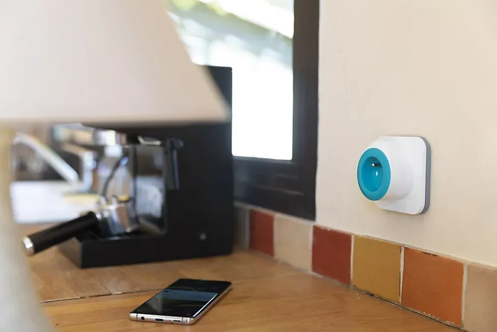 Wattandco Multiprise-Prise BEWATT + chargeur USB Bleu - Watt and Co