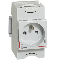 Legrand Prise de courant modulaire 2P+T 16A