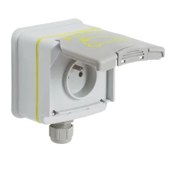 Legrand Prise de courant étanche Green'up pour véhicule électrique + patère de sécurité