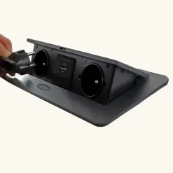 Cuisissimo Prise plan de travail NOXEN - Bloc 2 prises + 1 USB-A + 1 USB-C rétractable noir