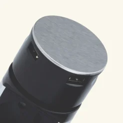 Cuisissimo Prise Encastrable-Prise plan de travail SKY - Bloc 3 prises + 2 USB-A rétractable inox et noir