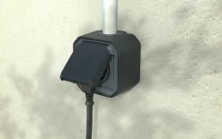Legrand Prise 2 pôles avec terre complet saillie Plexo anthracite