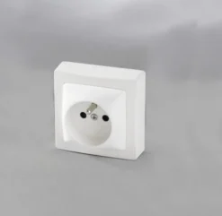 Legrand Prise En Saillie-Prise 2 pôles+terre ASL blanc