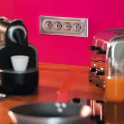 Legrand Prise Encastrable-4 prises pré-câblées Céliane aluminium