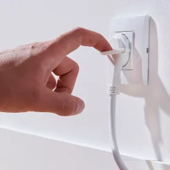 Diall Rallonge intérieur H03VVH2-F 2 x 0.75mm² 3m prise blanc