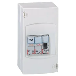 Legrand Tableau électrique de chauffe-eau pré-équipé et pré-câblé